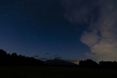 夜空与克里文，塔特拉斯高地，斯洛伐克