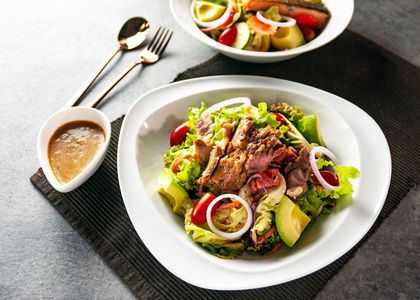 Grilled pork with mixed salad, Delicious meat salad 