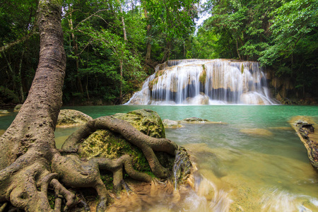 瀑布 放松 小溪 公园 纯洁 游泳 美丽的 植物 落下 泰国
