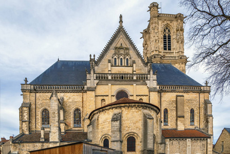 法国内维尔大教堂