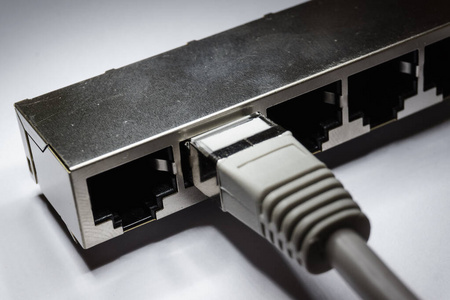 在端口上渔网图片