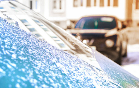 cleared the frost on the windshield in the cold, front and rear 