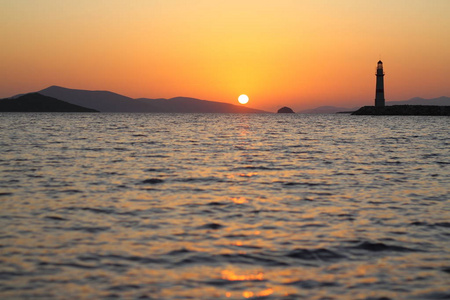 轮廓 旅游业 假日 太阳 建筑学 黄昏 天空 海景 地平线