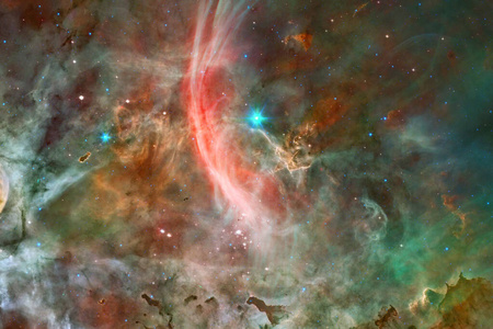 外层空间的星云。这张图片的元素由美国宇航局提供