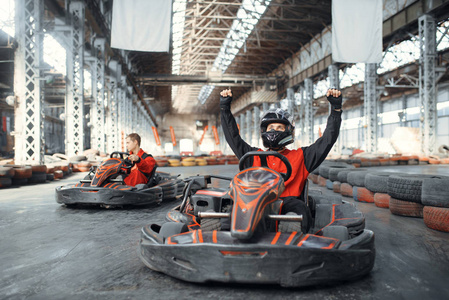 室内卡丁车图片