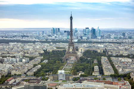 巴黎埃菲尔铁塔鸟瞰图