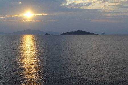 海滩 日出 太阳 夏天 自然 天空 海洋 日落 地平线 复制空间