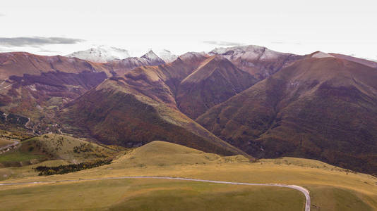 颜色 秋天 山谷 全景图 自然 风景 徒步旅行 美丽的 岩石