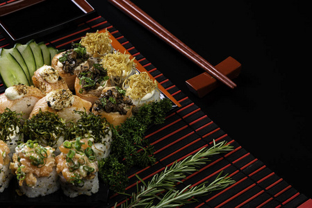 桌子 饮食 烹饪 海鲜 亚洲 芝麻 日本人 食物 蔬菜 美味的