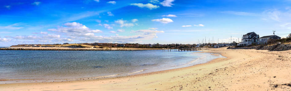 Sea Street Beach in Dennis, Massachusetts on Cape Cod 