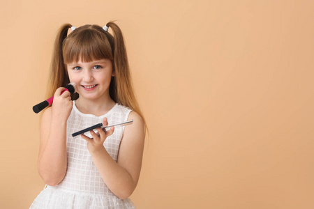 儿童彩妆可爱的小女孩,彩妆照片