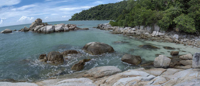 海岸线 美丽的 碎片 片段 基岩 地平线 树叶 海岸 旅行