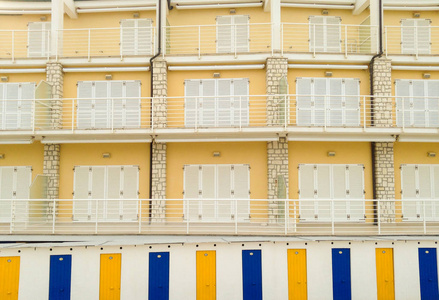 商业 公寓 窗口 玻璃 建筑 房地产 房子 颜色 建设 外观