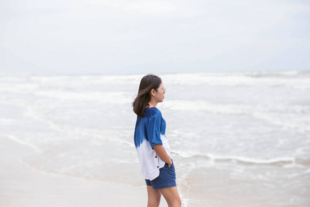 假期 美丽的 自然 女人 夏天 女孩 海洋 旅行 海滩