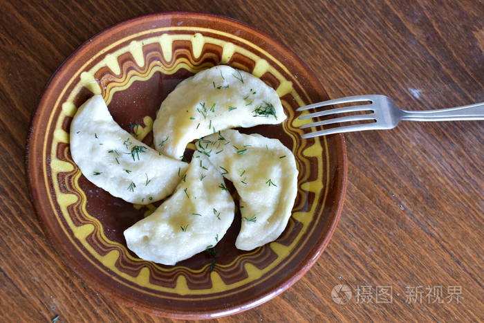 饺子 晚餐 糕点 传统 手工制作的 食物 制作 桌子 馄饨