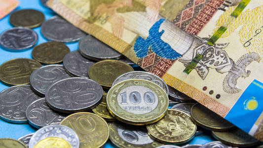 哈萨克斯坦坚戈货币与坚戈硬币。哈萨克斯坦经济。