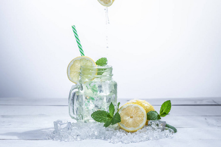 清爽柠檬英文图片