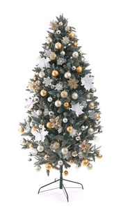 白色背景上装饰精美的圣诞树