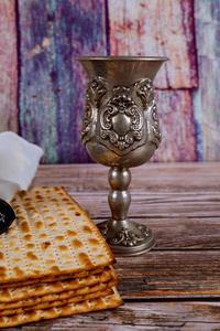 犹太传统节日逾越节的象征图片