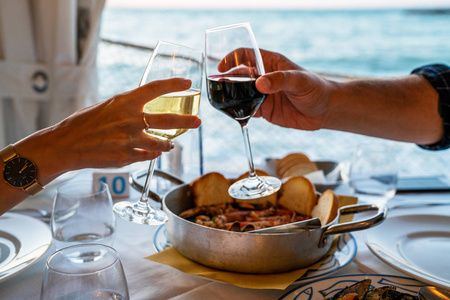 食物 假期 桌子 黄昏 求助 海岸 奢侈 阳光 盘子 浪漫的