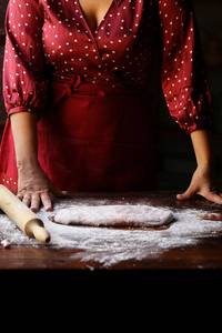女人 面包 手工制作的 烹调 揉捏 厨房 特写镜头 食物