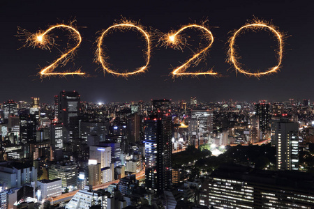 2020年东京夜景新年快乐烟花，日本