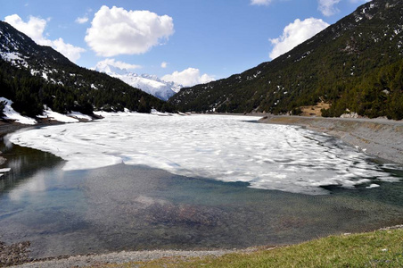 森林 旅行 风景 假期 土地 冬天 反射 冬日 山谷 旅游业