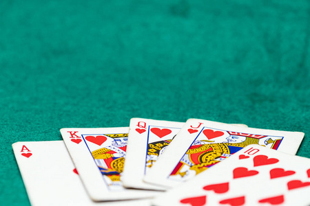 红心 赌场 女王 游戏 桌子 风险 卡片 机会 王牌 杰克