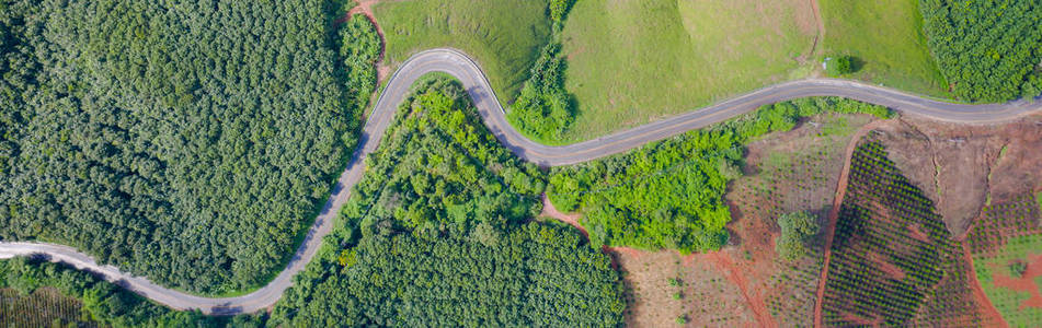 农村公路鸟瞰图