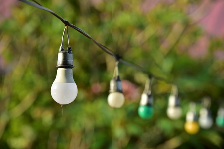 创新 玻璃 灯泡 技术 能量 闪耀 照明 颜色 照亮 金属