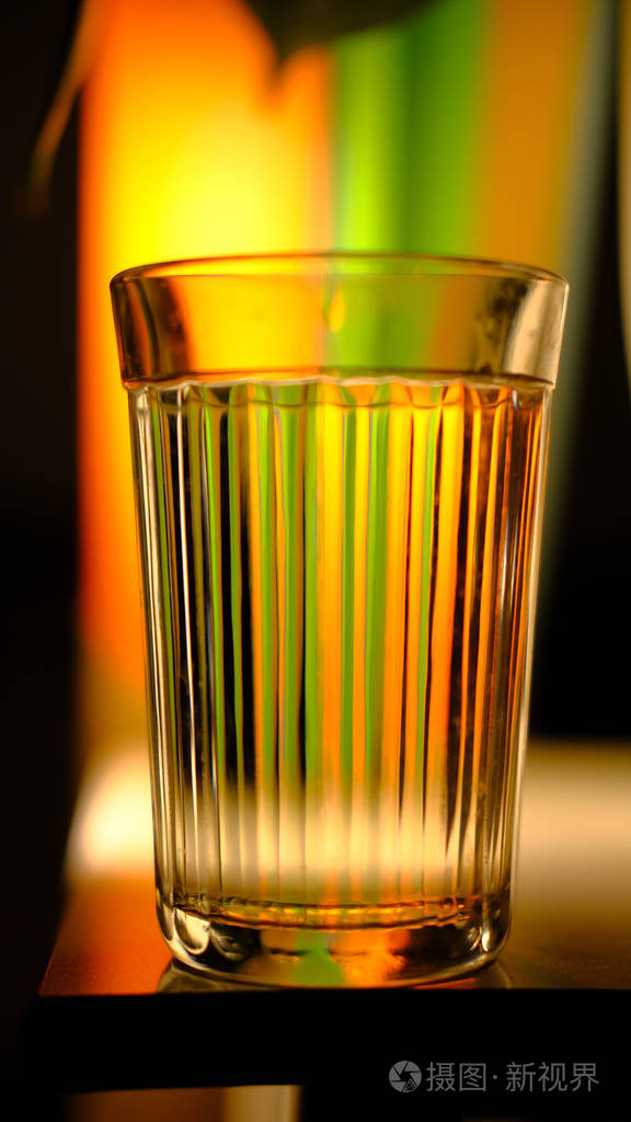 点心 特写镜头 杯子 清爽 透明的 寒冷的 反射 玻璃 液体