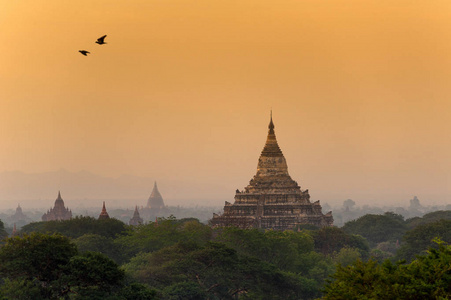 wat shwesandaw bagan，缅甸