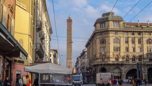 博洛尼亚是一个受欢迎的意大利城市