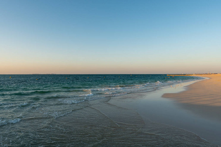 假期 太阳 傍晚 日落 黄昏 海景 天空 波动 海滩 海岸