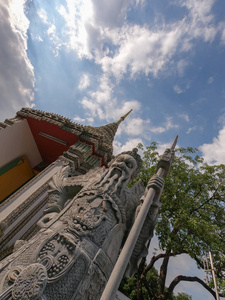 佛寺佛寺建筑群中的雕塑图片