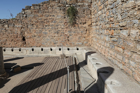 土耳其伊兹密尔以弗所古城公厕图片