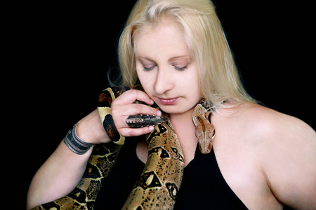 冷血爬行动物图片