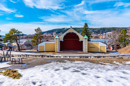 乡村舞台瑞典奥斯特松德jamtli露天博物馆的露天舞台照片