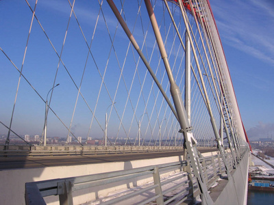 世纪年代布格林斯基大桥管拱金属工程设计