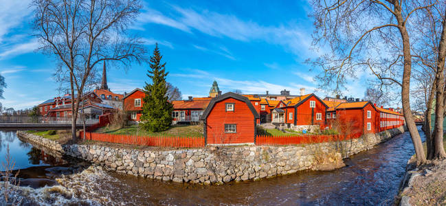 瑞典瓦斯特拉斯加姆拉斯坦部分的木材建筑