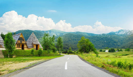 黑山山路