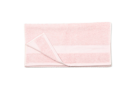 白色背景上隔离的粉红色毛巾，俯视图