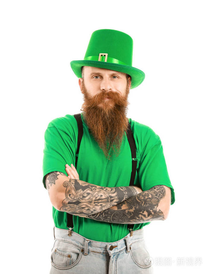 白底大胡子男人圣帕特里克节庆典