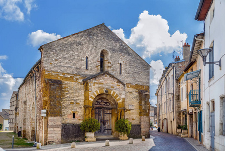 法国图尔纳斯圣瓦莱伦教堂