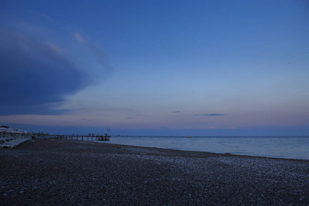 夏天 海岸 波动 风景 日落 旅行 旅游业 海洋 自然 太阳