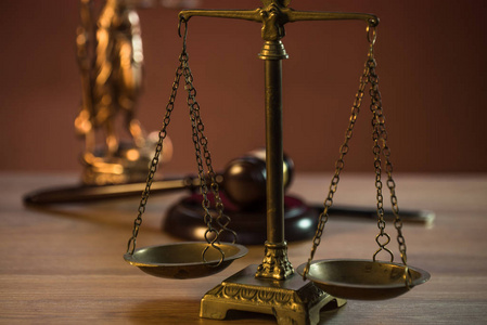 规模 惩罚 桌子 文化 判决 律师 法官 生活 罪行 权利
