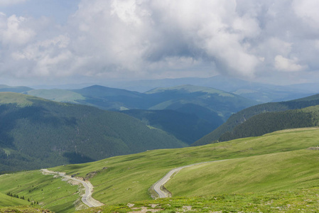 冒险 风景 场景 小山 夏天 森林 天空 季节 旅游业 美丽的