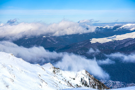 滑雪 冬天 旅行 自然 风景 岩石 美丽的 徒步旅行 旅游业