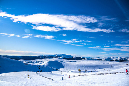 日落 滑雪 小山 美丽的 运动 旅游业 阿尔卑斯山 风景