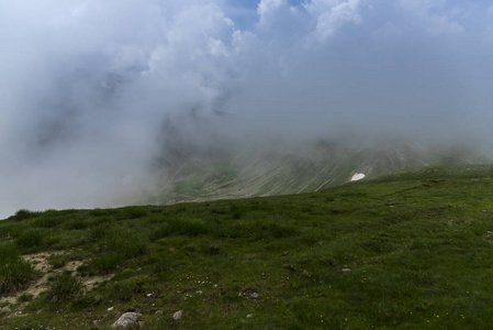 自然 冒险 岩石 旅游业 小山 风景 欧洲 木材 美丽的